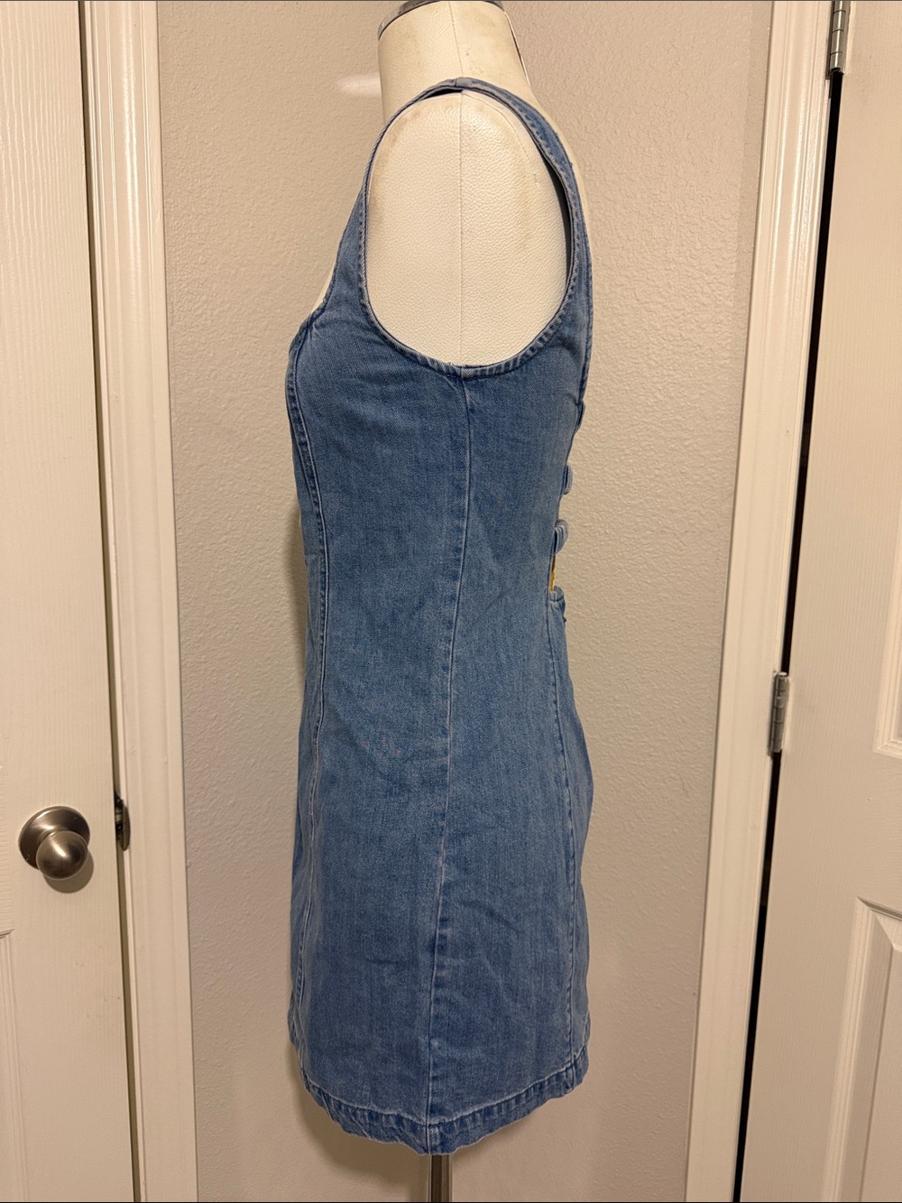 Show Me Your Mumu Steph Denim Light Mini Dress Open Back Cotton Vacay - Picture 5 of 8